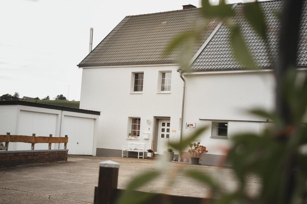 Wohlfuehl-Ferienhaus Eifel-Landurlaub Mit Herz Dahlem  Exterior foto